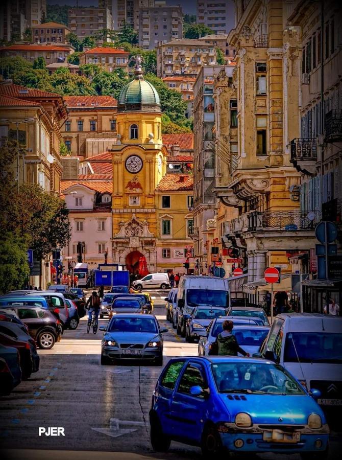 Villa Carolina Rijeka Exteriör bild